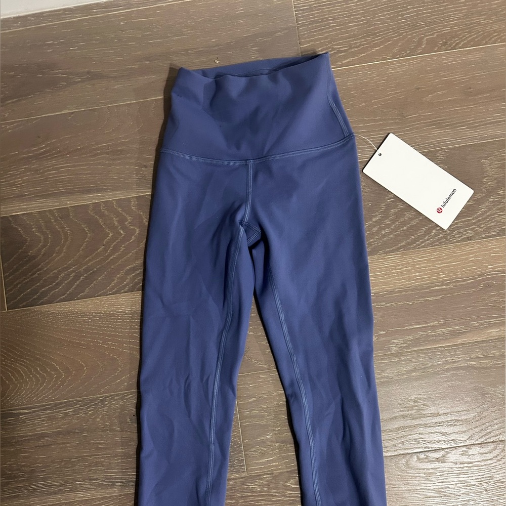 NWT Lululemon Wunder Under leggings